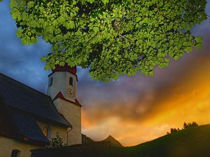 Kirche_Sunset_HKR2167_1_H